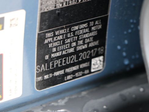 Used 2020 Land Rover Defender 110 SE AWD/4WD image 31