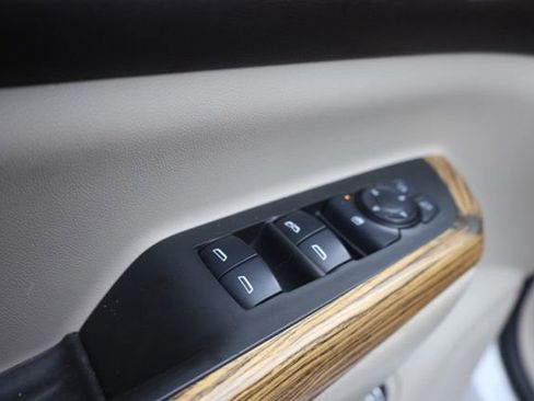 Used 2017 GMC Acadia Denali w/ Technology Package image 23