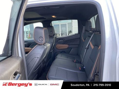 Certified 2024 GMC Canyon AT4 w/ AT4 Premium Package image 6