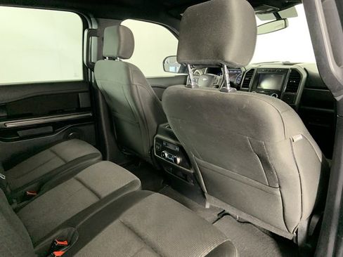 Used 2019 Ford Expedition Max XLT image 28