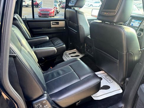 Used 2017 Ford Expedition EL Limited w/ Equipment Group 301A image 13