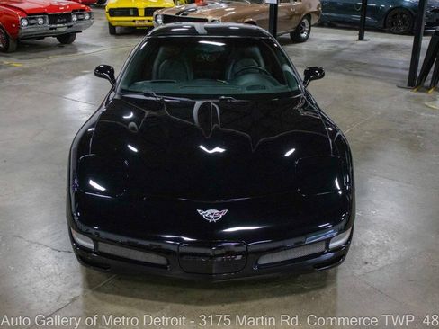 Used 2003 Chevrolet Corvette Z06 w/ Memory Package, 3 Drivers RWD image 11