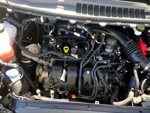 Certified 2022 Ford Edge Titanium image 32