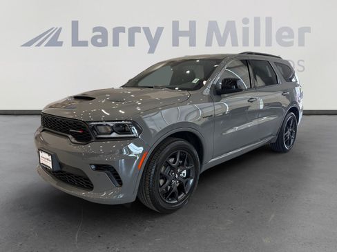 New 2026 Dodge Durango GT w/ Blacktop Package AWD/4WD image 1