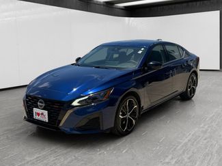 Used 2024 Nissan Altima 2.5 SR w/ SR Premium Package FWD video 1