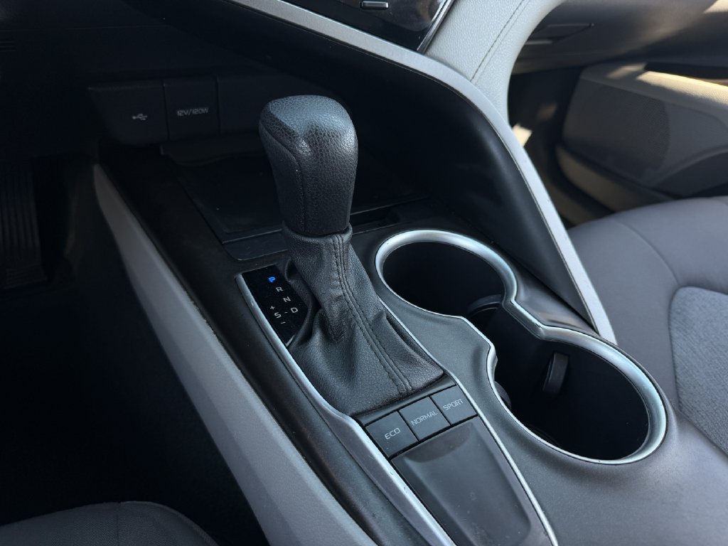 Used 2023 Toyota Camry LE FWD image 19