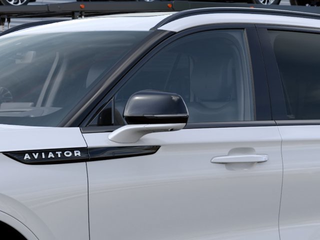 New 2027 Lincoln Aviator AWD image 21