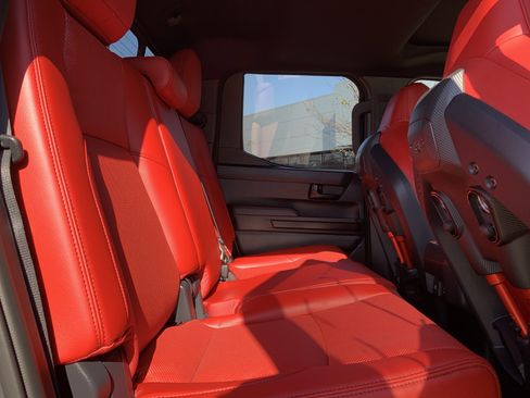 Used 2025 Toyota Tacoma TRD Pro image 33