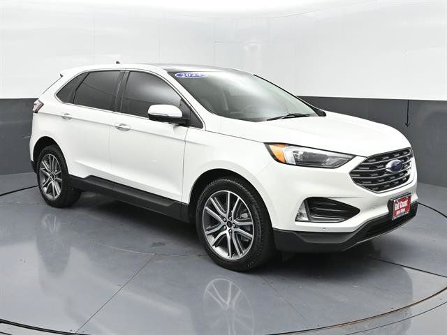 Certified 2024 Ford Edge Titanium AWD/4WD image 2