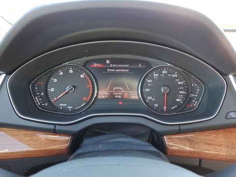 Used 2023 Audi Q5 2.0T Premium image 18