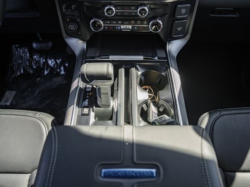 New 2026 Ford F150 Platinum w/ Equipment Group 702A High image 31