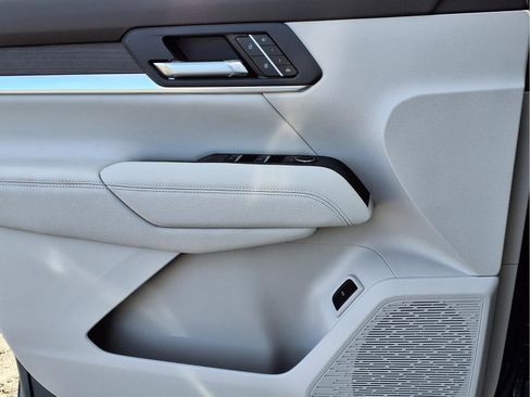 New 2026 GMC Terrain Denali AWD/4WD image 17