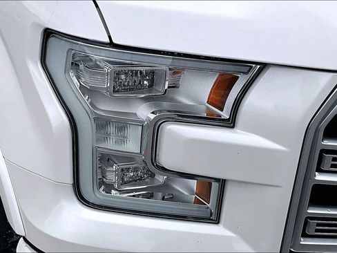 Used 2017 Ford F150 Limited image 30