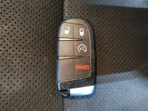 Used 2021 Dodge Durango GT image 32