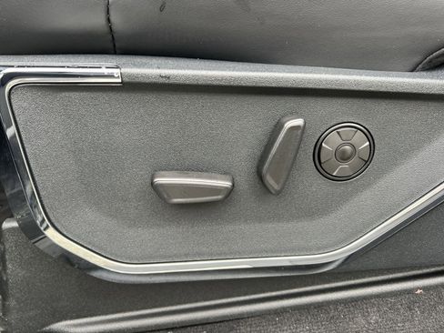 New 2025 Ford F250 Platinum image 14