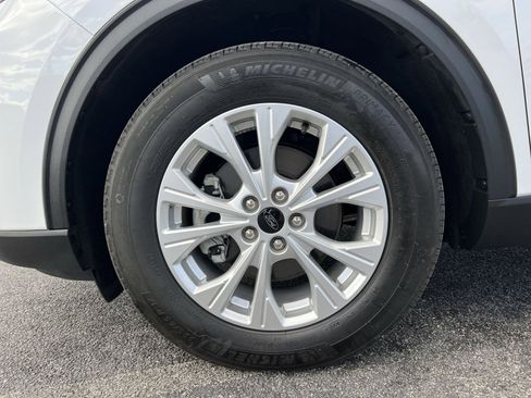 Used 2023 Ford Escape Active image 12