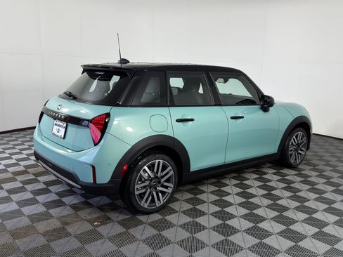 New 2026 MINI Cooper S image 7