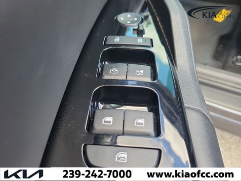 Certified 2024 Kia Sportage EX FWD image 19