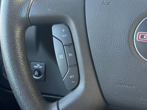 Used 2017 GMC Savana 2500 image 18