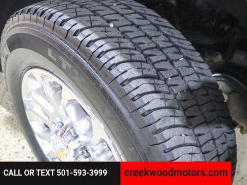 Used 2024 Chevrolet Silverado 2500 LTZ w/ LTZ Convenience Package image 19