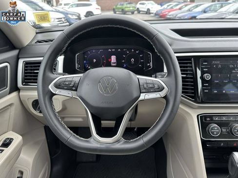 Used 2023 Volkswagen Atlas SE AWD/4WD image 14