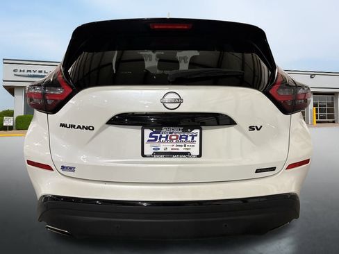 Used 2024 Nissan Murano SV w/ SV Midnight Edition Package image 4