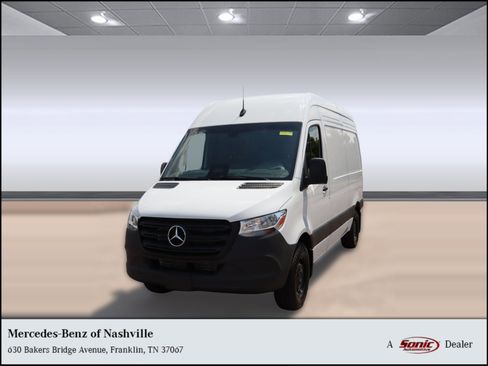 Used 2025 Mercedes-Benz Sprinter 2500 image 1