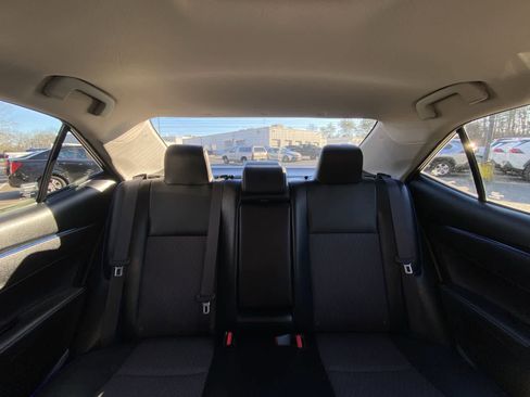 Used 2017 Toyota Corolla SE image 26