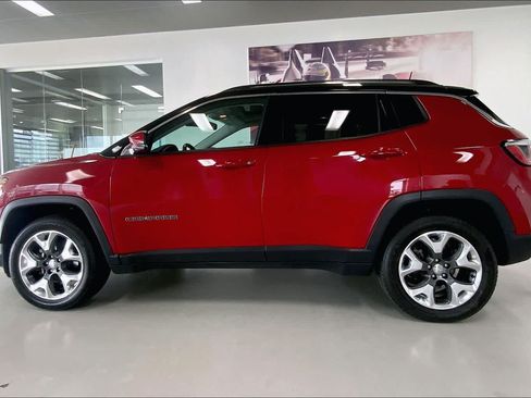 Used 2019 Jeep Compass Limited AWD/4WD image 3