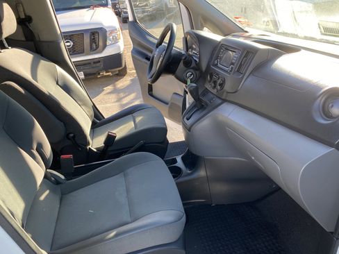 Used 2019 Nissan NV200 SV image 20