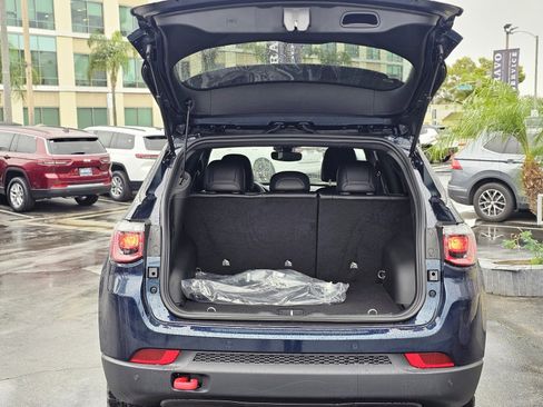 New 2026 Jeep Compass Trailhawk image 7