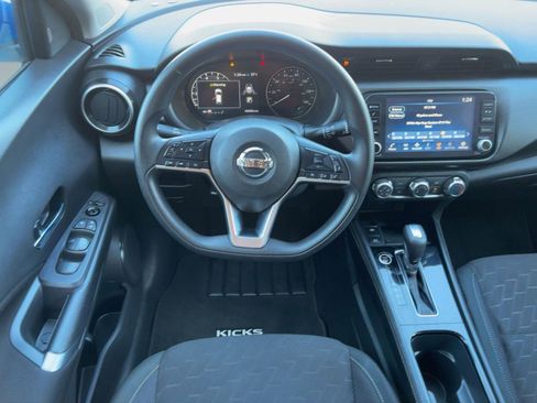 Used 2024 Nissan Kicks SV image 25
