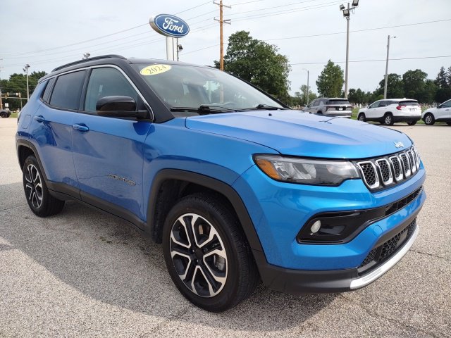 Used 2024 Jeep Compass Limited AWD/4WD image 7