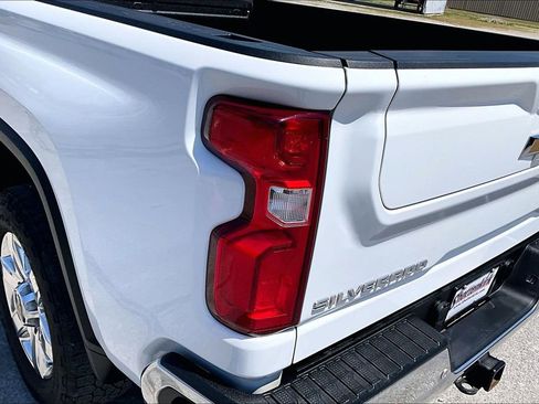 Used 2022 Chevrolet Silverado 2500 LTZ w/ LTZ Plus Package AWD/4WD image 24