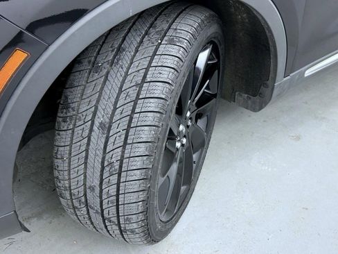 Used 2019 Lincoln Nautilus Reserve image 23