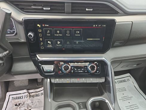 Certified 2024 GMC Sierra 2500 Denali w/ Denali Reserve Package image 17