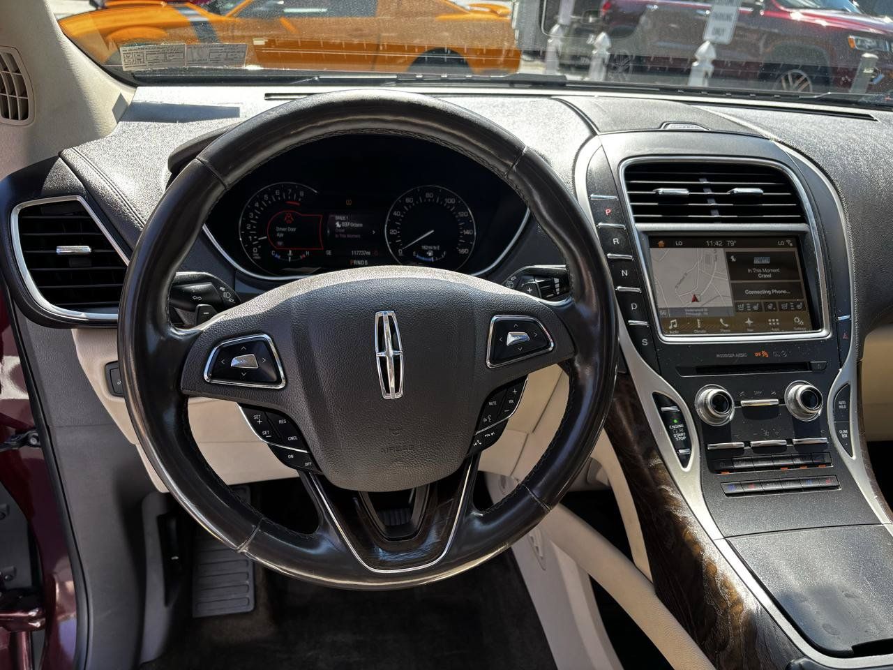 Used 2017 Lincoln MKX Reserve w/ Lincoln MKX Climate Package AWD/4WD image 13
