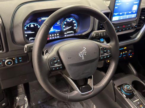 Used 2024 Ford Bronco Sport Badlands AWD/4WD image 4