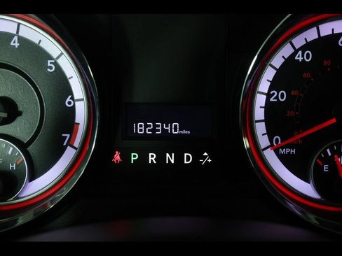 Used 2013 Dodge Grand Caravan SE FWD image 21