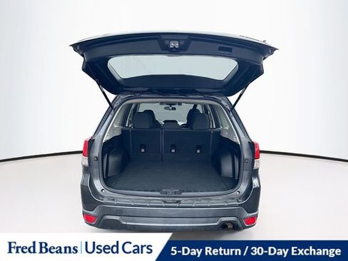 Used 2019 Subaru Forester image 6