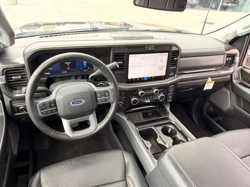 Used 2026 Ford F350 Lariat AWD/4WD image 15