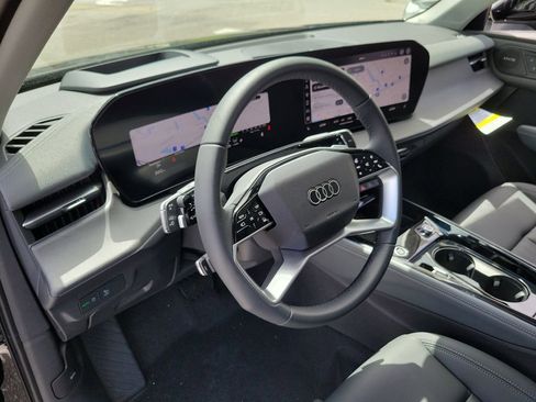 New 2026 Audi Q3 quattro 2.0T image 7