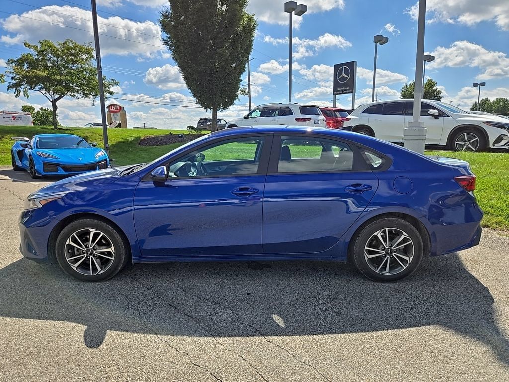 Certified 2023 Kia Forte LXS FWD image 7