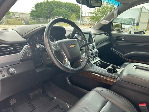 Used 2019 Chevrolet Tahoe LT image 10