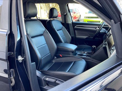 Used 2021 Volkswagen Atlas SE image 8