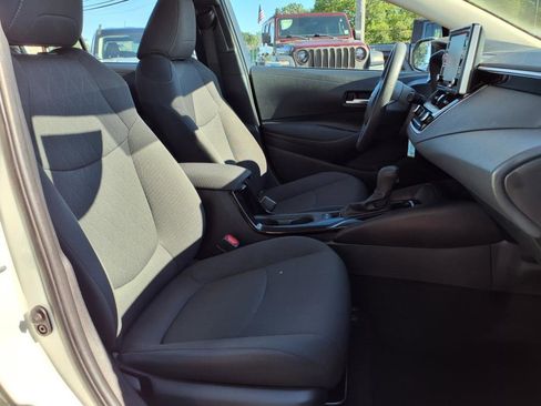 Used 2020 Toyota Corolla LE image 8
