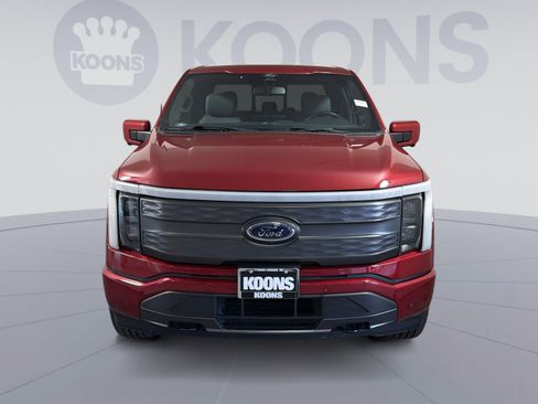 Used 2022 Ford F150 Lightning Lariat w/ Equipment Group 511A High image 11