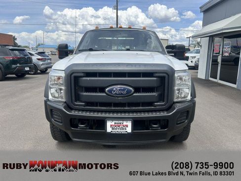 Used 2012 Ford F550 4x4 SuperCab Super Duty w/ Payload Upgrade Pkg image 2