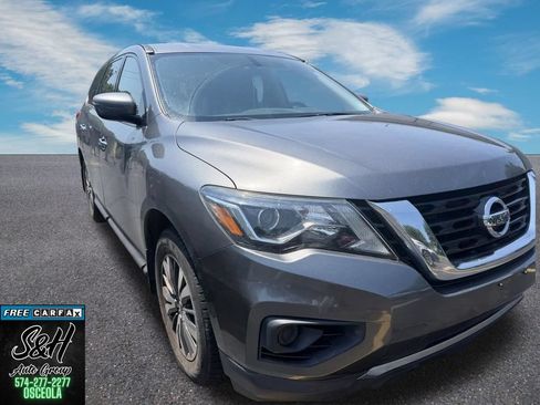 Used 2018 Nissan Pathfinder S AWD/4WD image 4