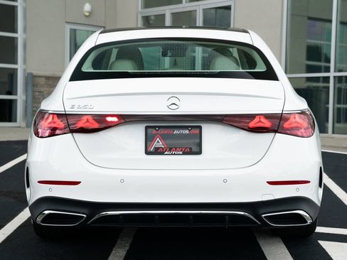 Used 2025 Mercedes-Benz E 350 Sedan w/ Winter Package image 18